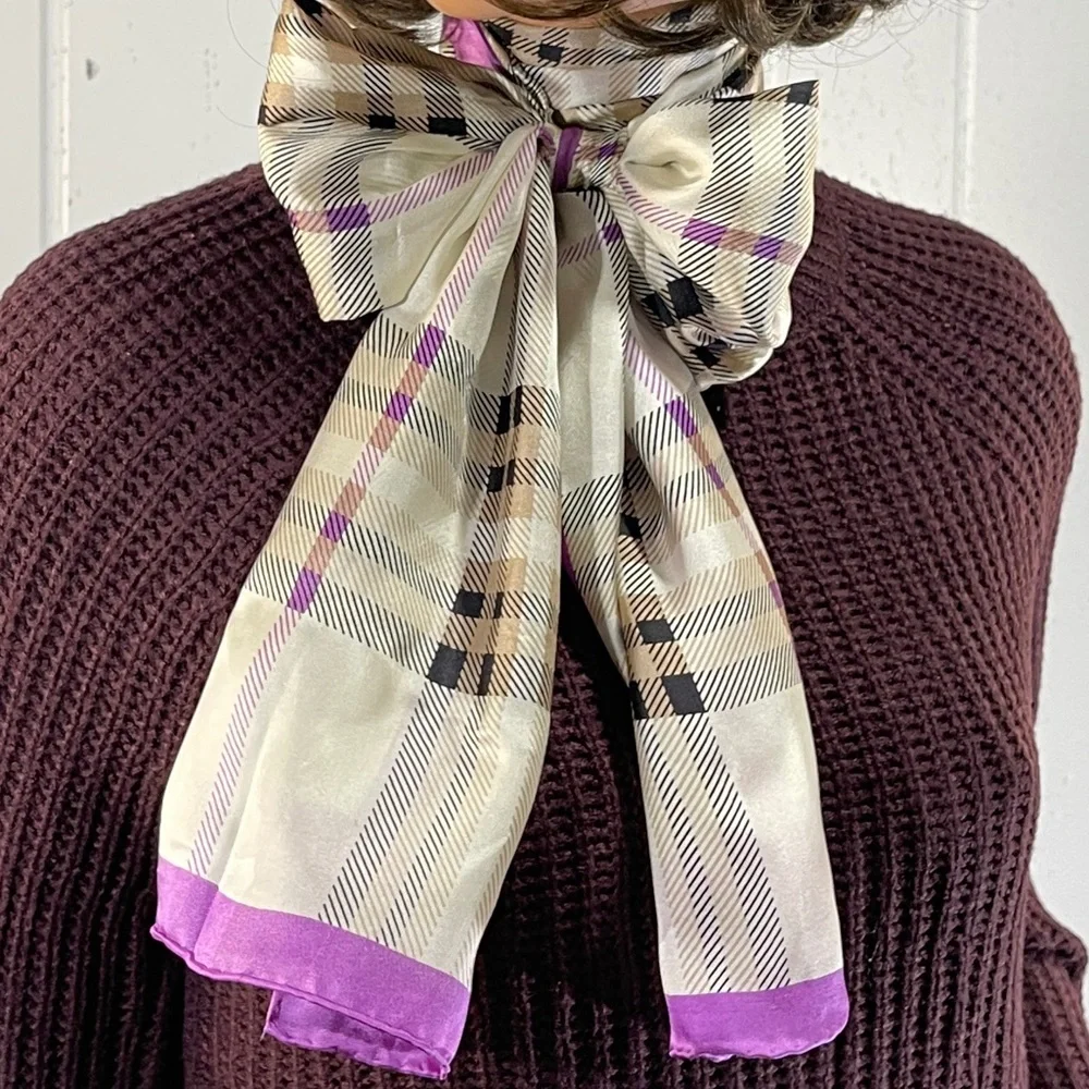 V.FRAAS: Silk Pattern Wrap